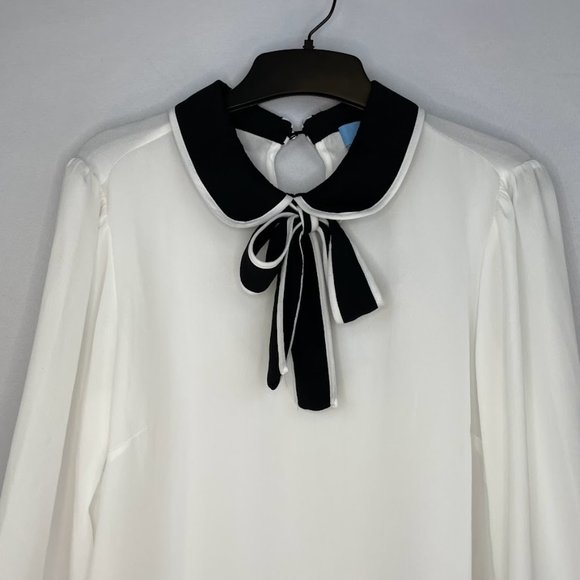 CeCe Tops - NWT CeCe M Black and White Collared Blouse